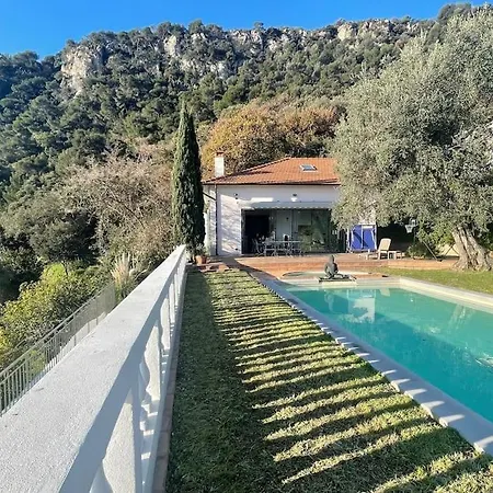 Appartamento Piscine 5' A Pied Village 4ch + Studio *