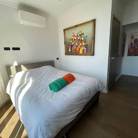 Piscine 5' A Pied Village 4ch + Studio *